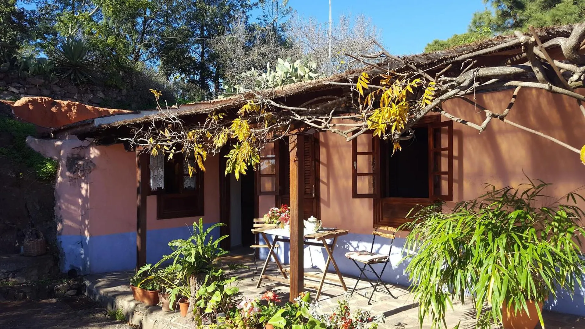Bonita Y Acogedora Casa Rural Con Piscina Privada En Santa Brigida